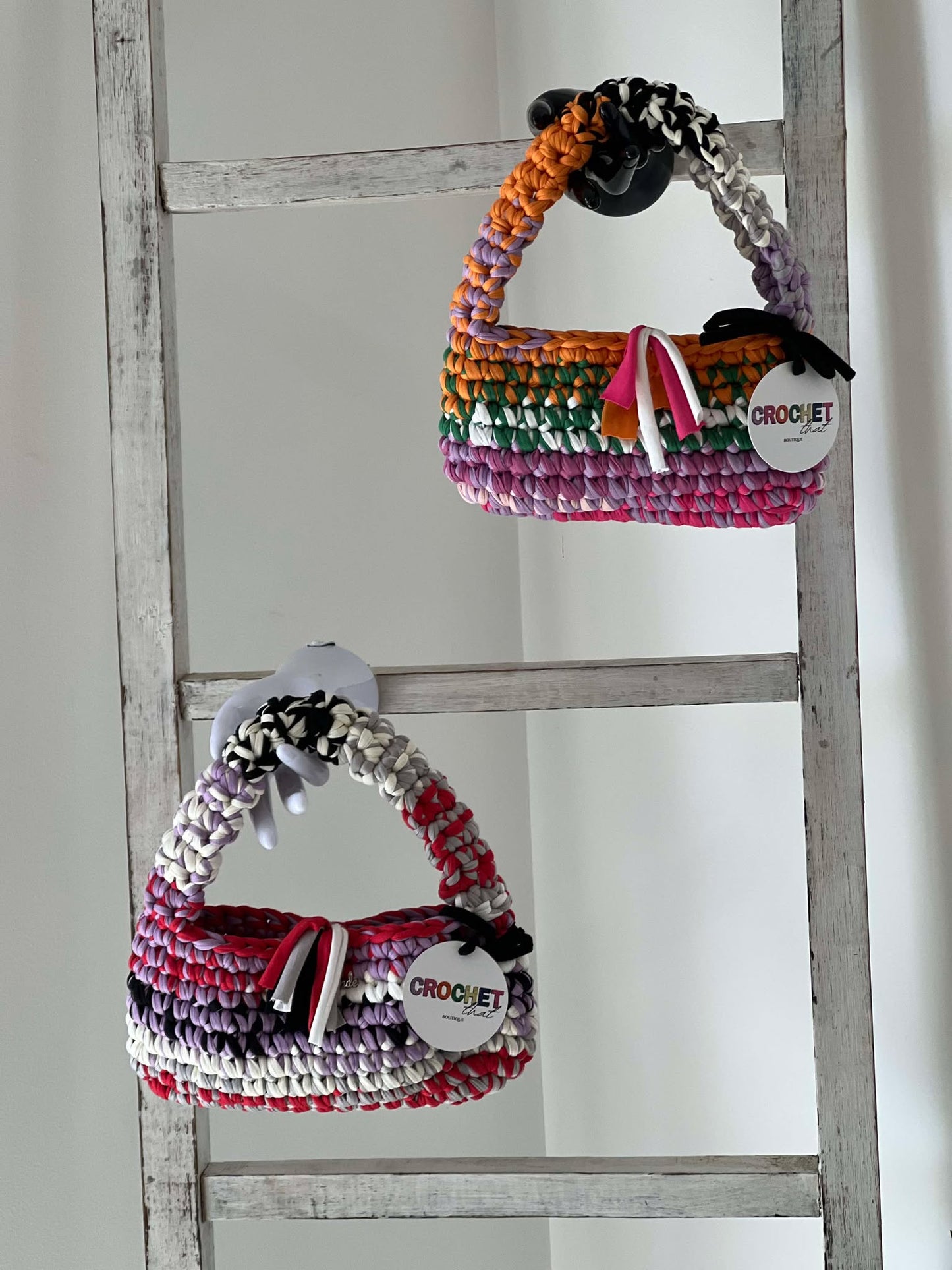 THE CANDY BAG Multi w Red