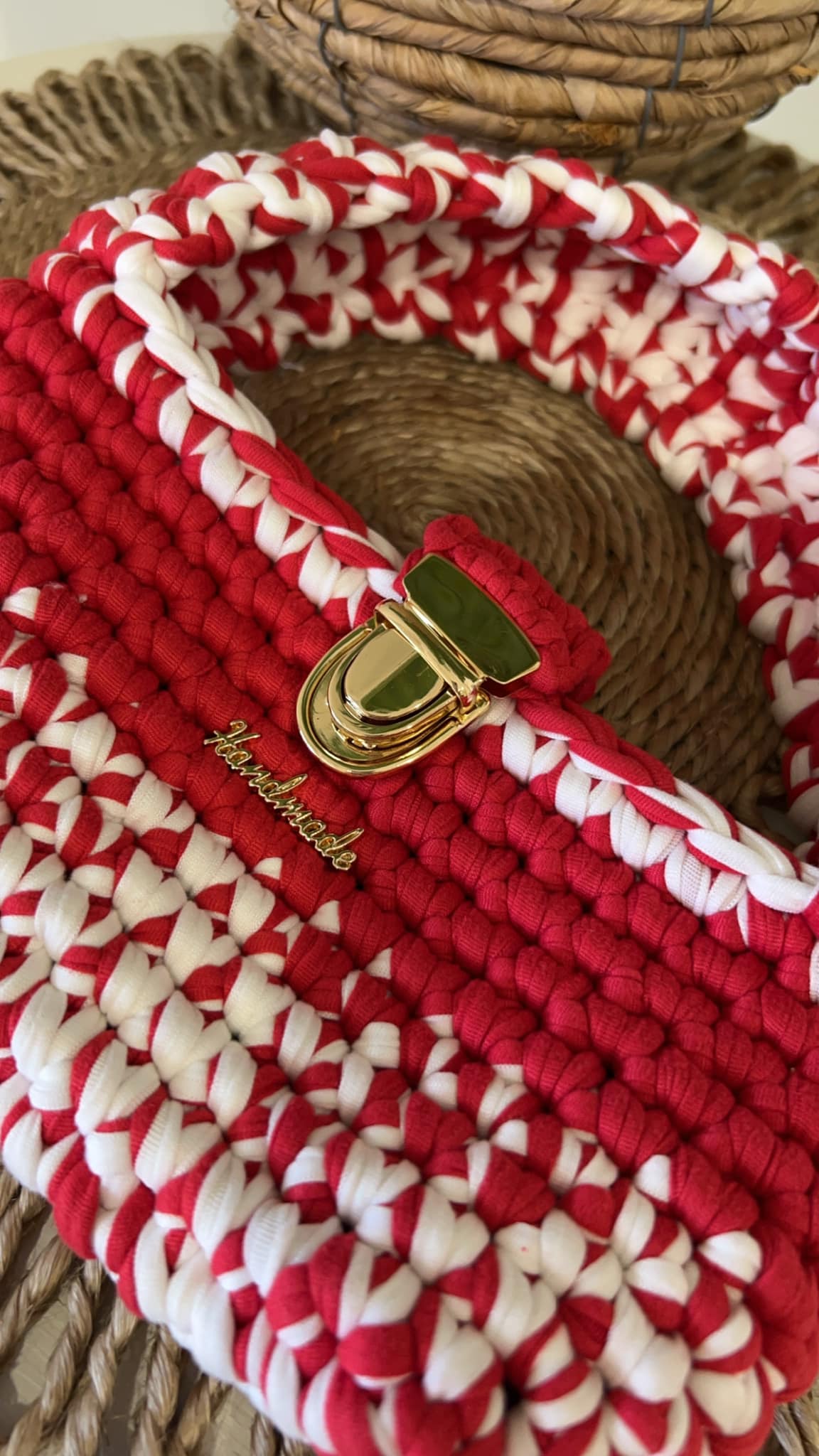 THE CANDY BAG with clasp Red/White