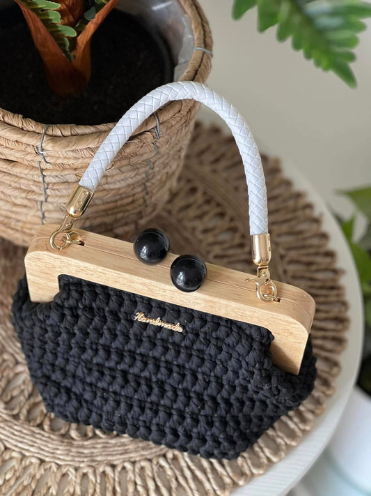 WILLOW Crochet outing  BAG Black