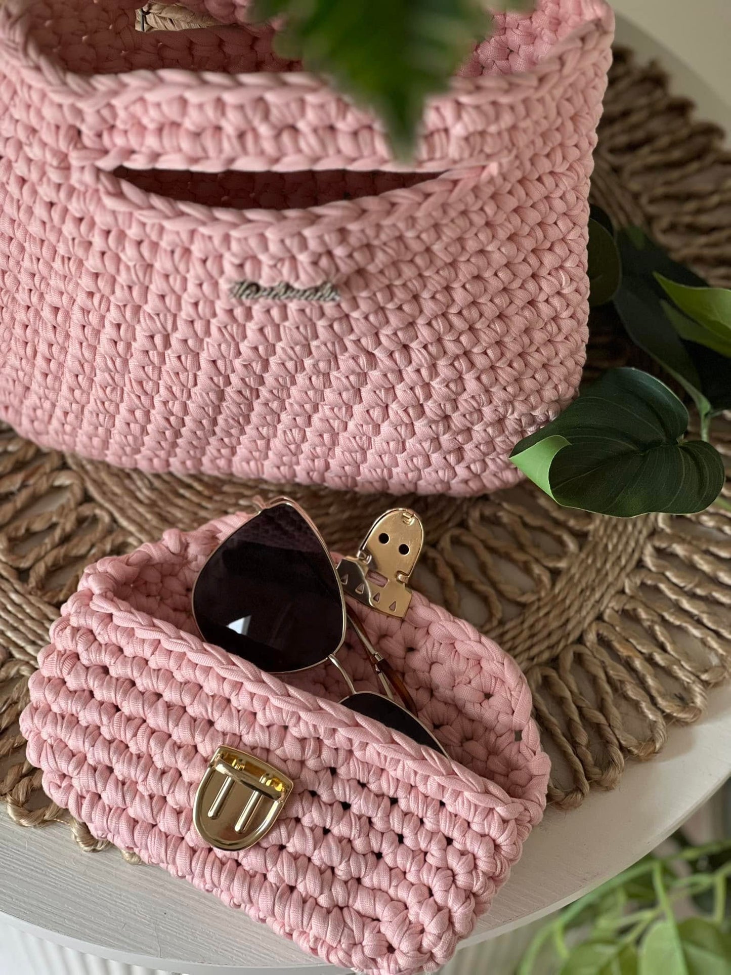 MINNY BAGS w MATCHY MATCH sunnies case Blush